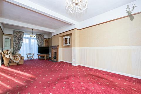 1 Bernwell Road, London, E4 6HX