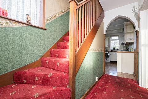 1 Bernwell Road, London, E4 6HX