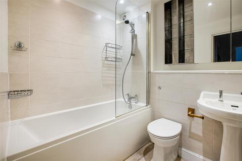 28 Gresham Way, London, SW19 8ED