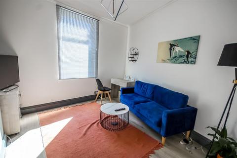 1 bedroom in a house share to rent - Bedford Street, Darlington