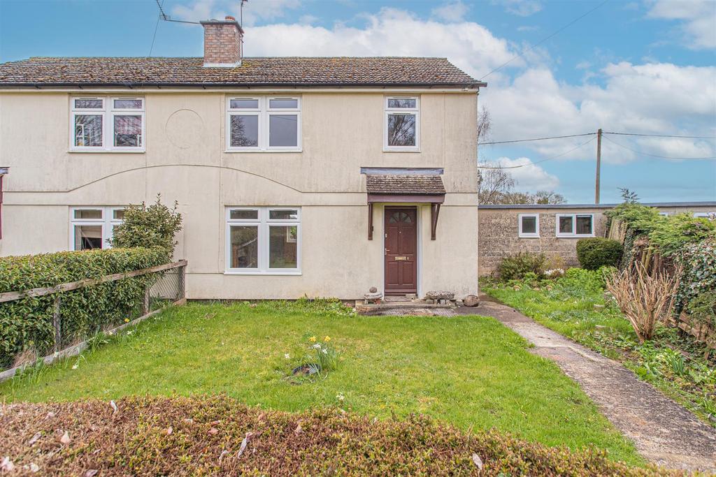 Long Leaze, Nettleton, Chippenham 3 bed semidetached house £145,000