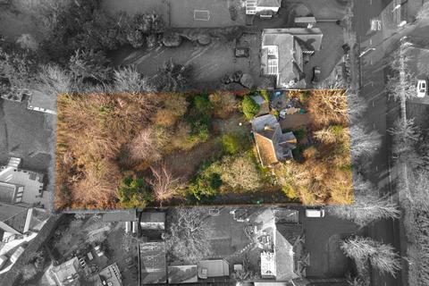 144 Banstead Road, Epsom, KT17 3HN