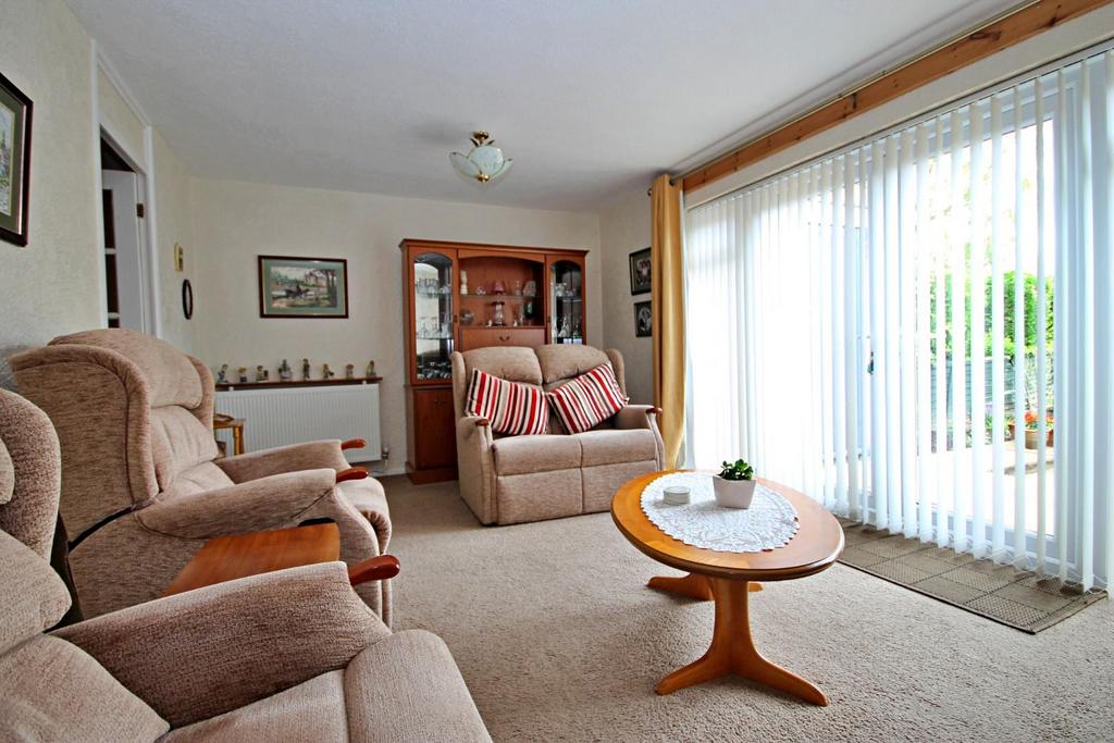 Caledonian, Glascote Heath, Tamworth 3 bed terraced house for sale £