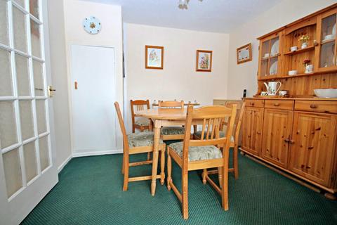 109 Caledonian, Tamworth, B77 2EH