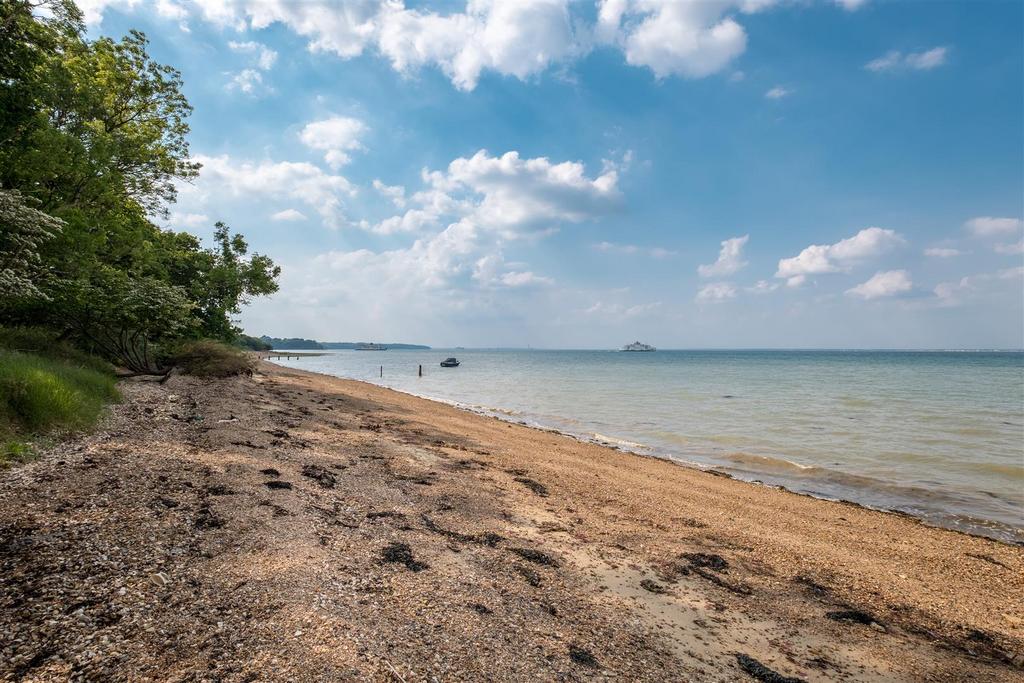 Quarr, Isle of Wight 5 bed property with land for sale £625,000