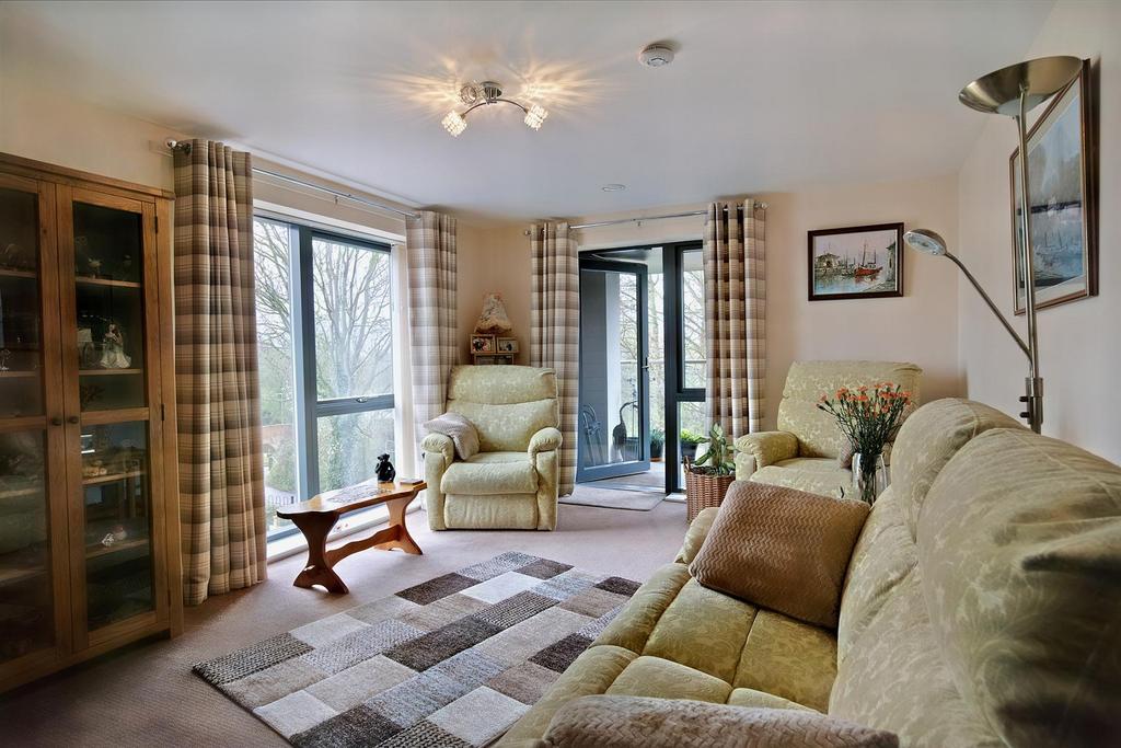 Living room: