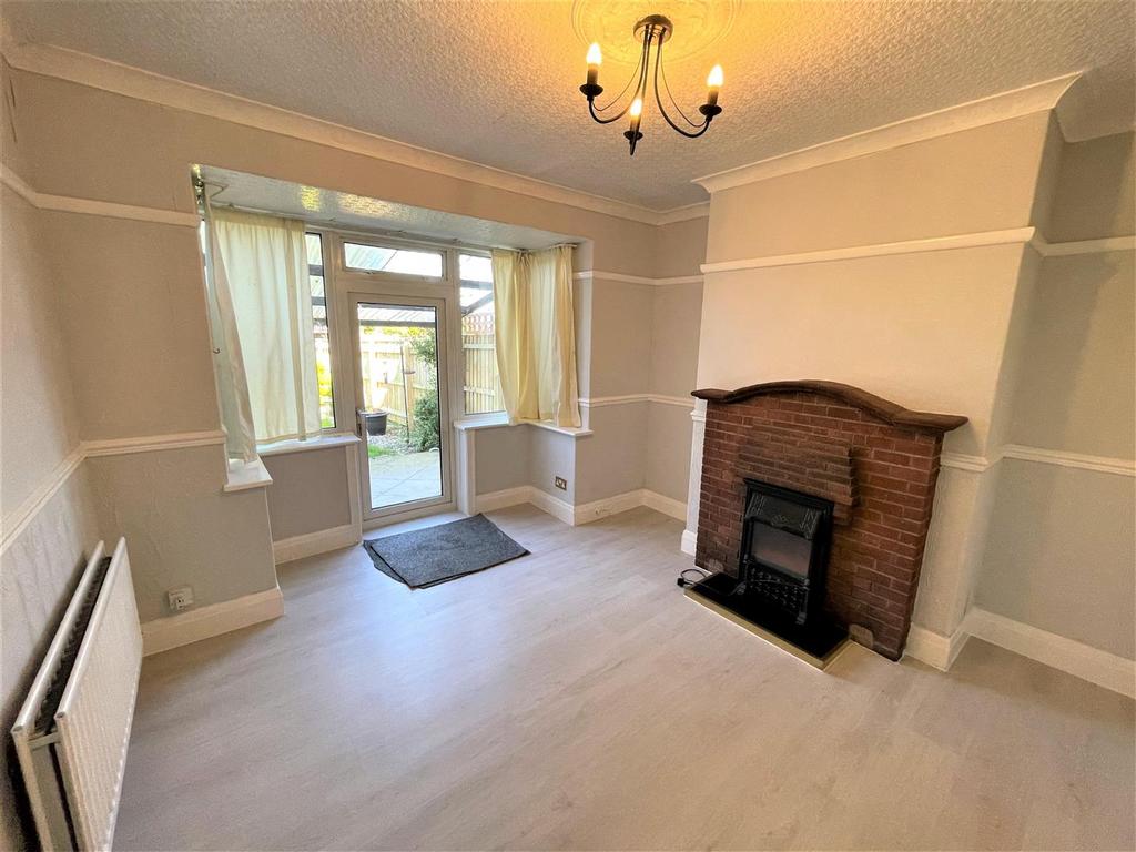 Fairfield Road, StocktonOnTees 4 bed semidetached house £895 pcm