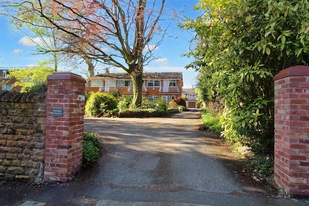 Park Mews, Magdala Road, Mapperley Park, Nottingham 3 bed terraced