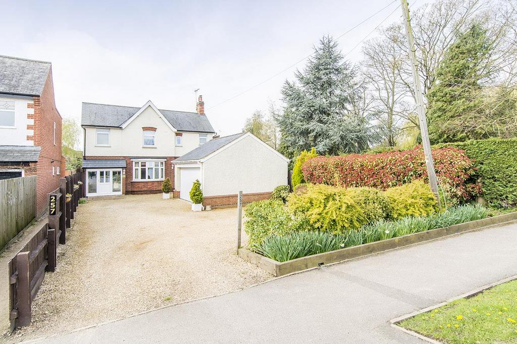 Welland Park Road, Market Harborough 3 bed detached house for sale £500,000