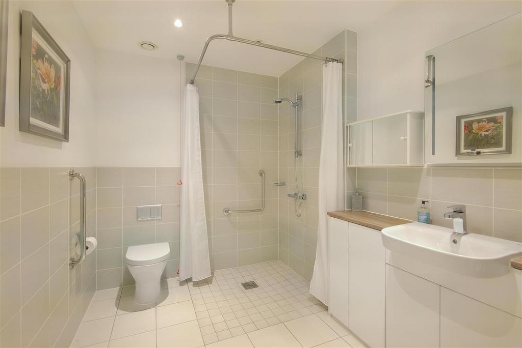 8549430-interior05.JPG