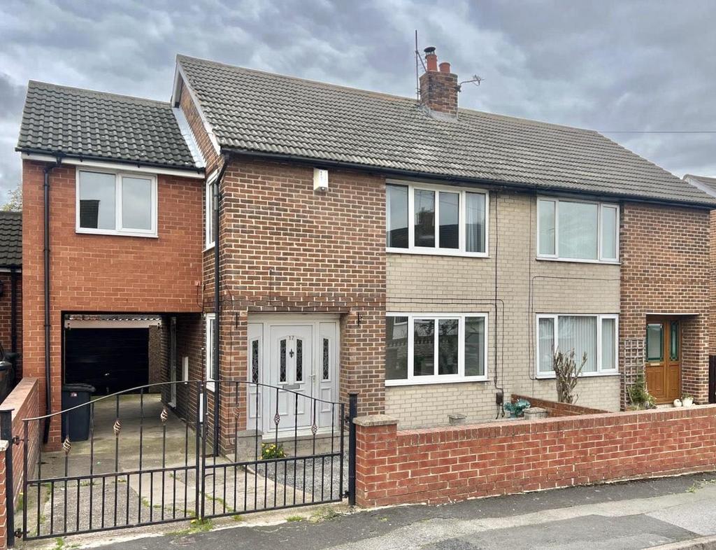 Rook Hill, Worsbrough, Barnsley 4 bed semidetached house £180,000