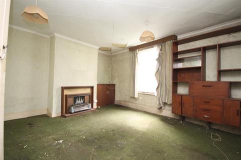 25 Greyhound Road, Sutton, SM1 4BY