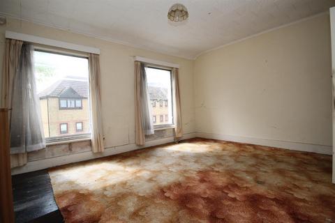 25 Greyhound Road, Sutton, SM1 4BY