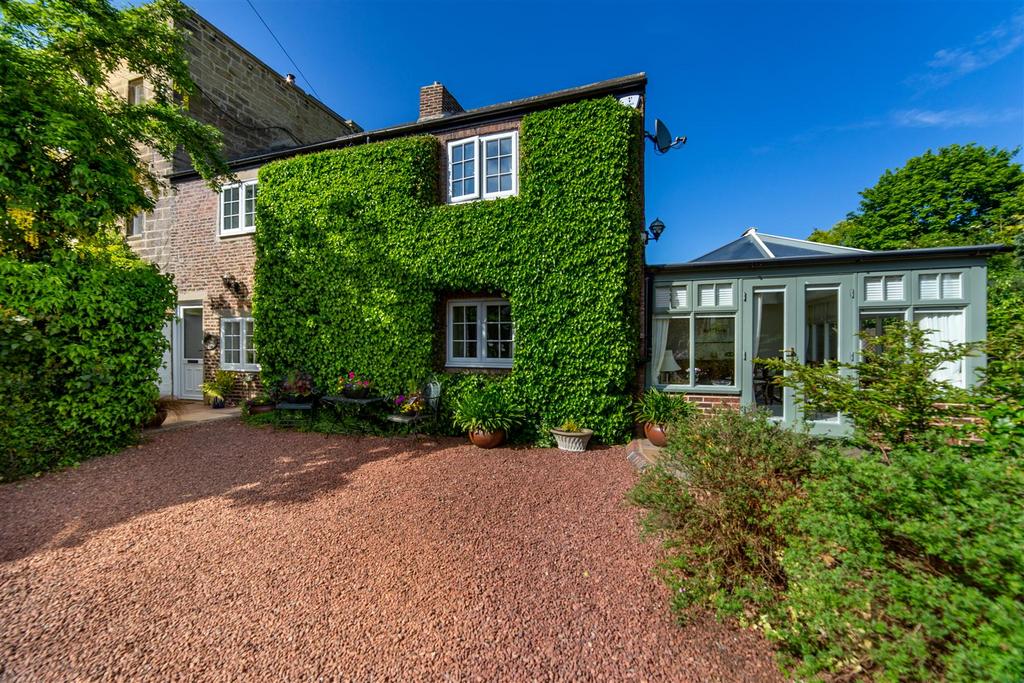 Fieldhouse Lane, Hepscott, Morpeth 3 bed semidetached house for sale