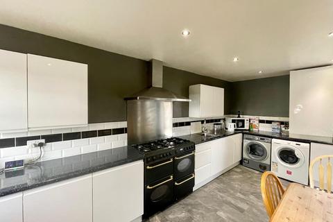 37 Ivanhoe Crescent, Hartlepool, TS25 3HX