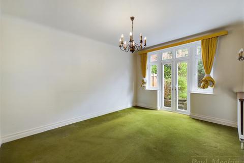 124 Littleheath Road, South Croydon, CR2 7SE