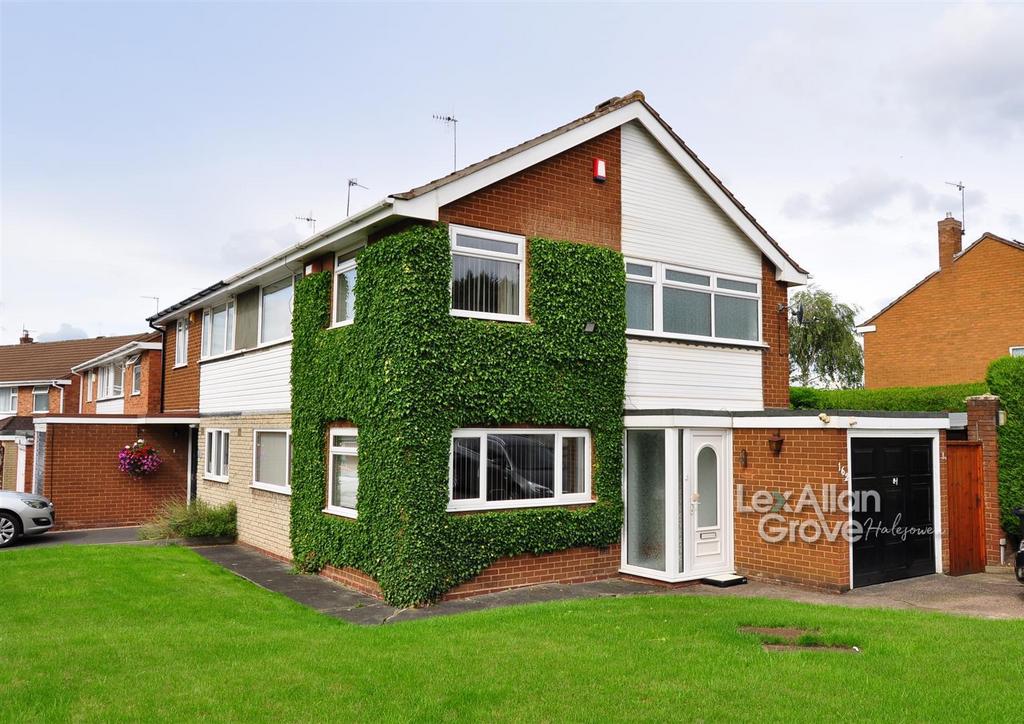 Lyde Green, Halesowen 3 bed semidetached house for sale £235,000