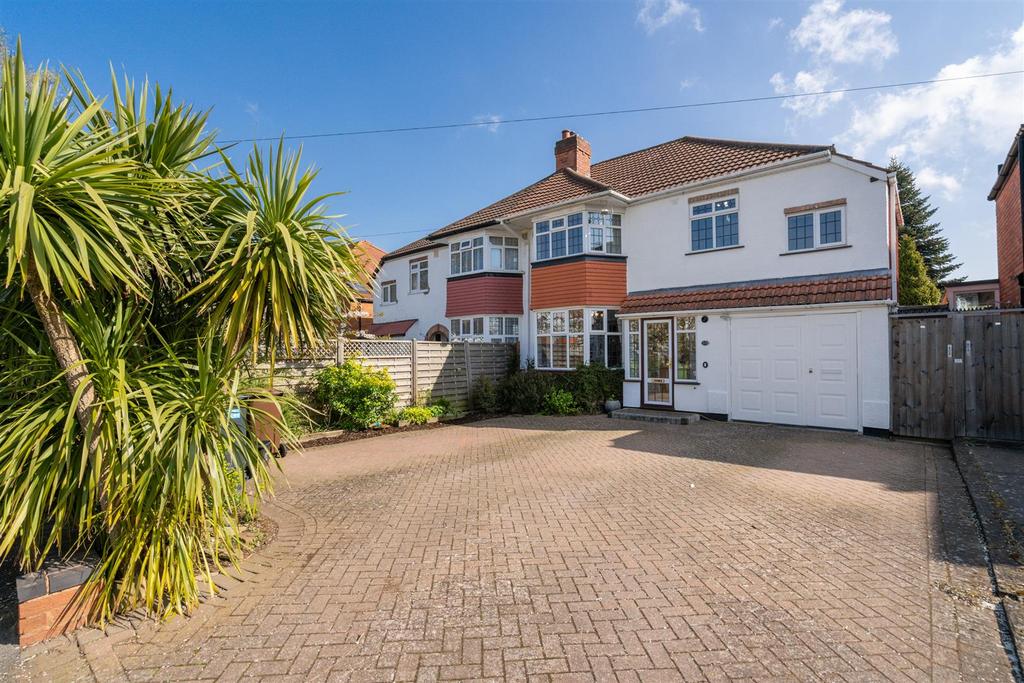 Bourton Road, Solihull 4 bed semidetached house for sale £500,000