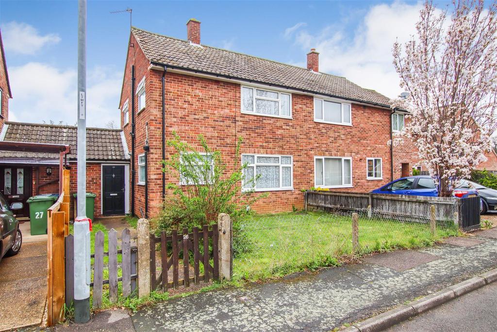St. Audreys Close, Histon, Cambridge 2 bed semidetached house £1,250