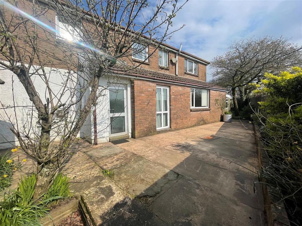Four Roads, Kidwelly 3 bed detached house for sale £259,995