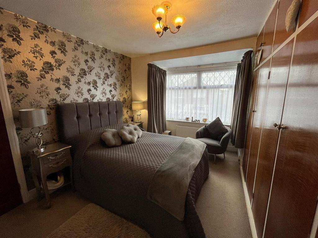 Bedroom1i.jpg