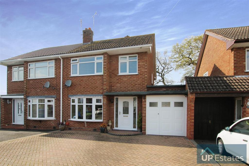 Church Lane, Nuneaton 3 bed property for sale £295,000