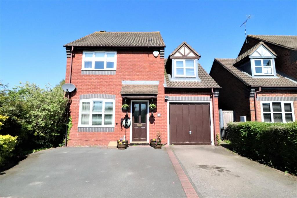 Montgomery Road, Whitnash, Leamington... 3 bed detached house £349,995