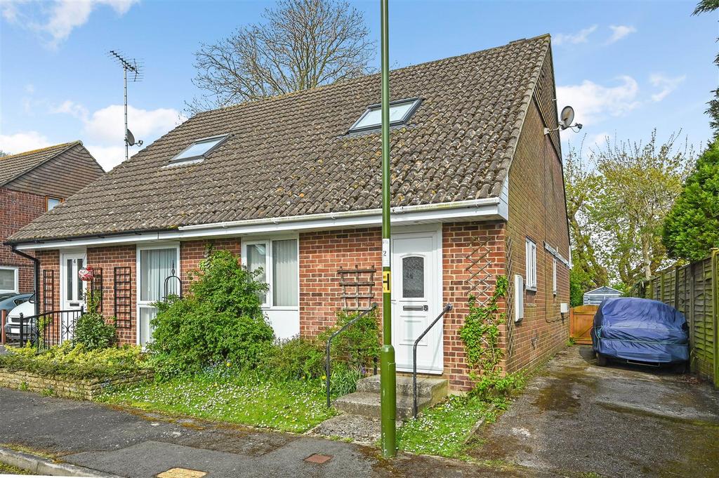 Caedwalla Drive, Tangmere, Chichester 2 bed semidetached house for