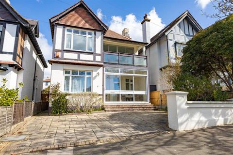 4 bedroom detached house for sale, CROSBY ROAD, Chalkwell