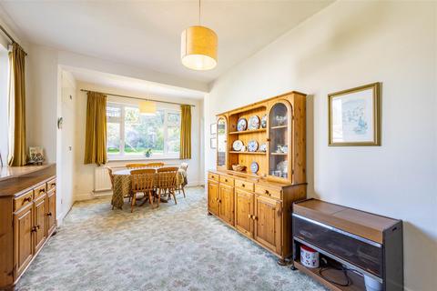 4 bedroom detached house for sale, CROSBY ROAD, Chalkwell