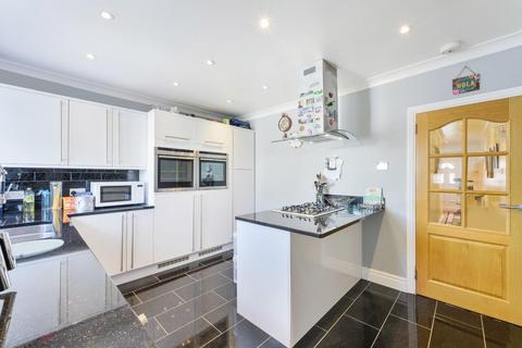 49 Lansdowne Road, Epsom, KT19 9QJ