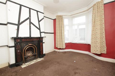 8 Wakefield Street, London, N18 2AF