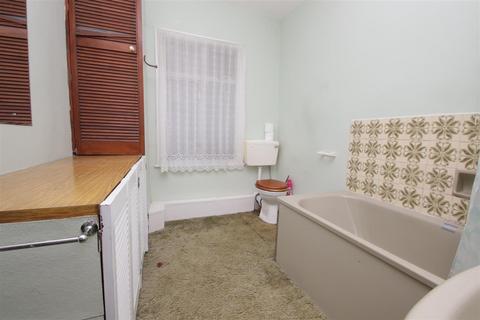 8 Wakefield Street, London, N18 2AF