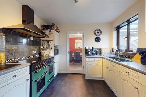8 Garston, Two Mile Ash, Milton Keynes, MK8 8ET