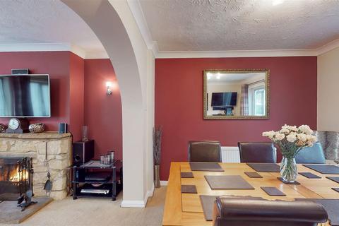 8 Garston, Two Mile Ash, Milton Keynes, MK8 8ET