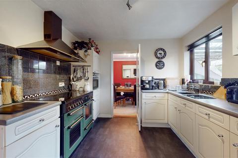 8 Garston, Two Mile Ash, Milton Keynes, MK8 8ET