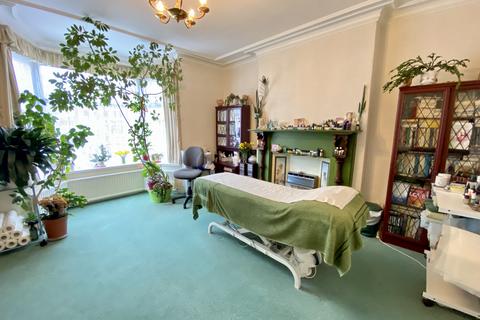 132 Archer Road, Sheffield, S8 0JT