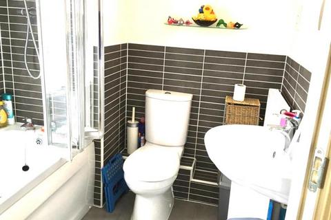 144 Sinclair Drive, Basingstoke, RG21 6AE