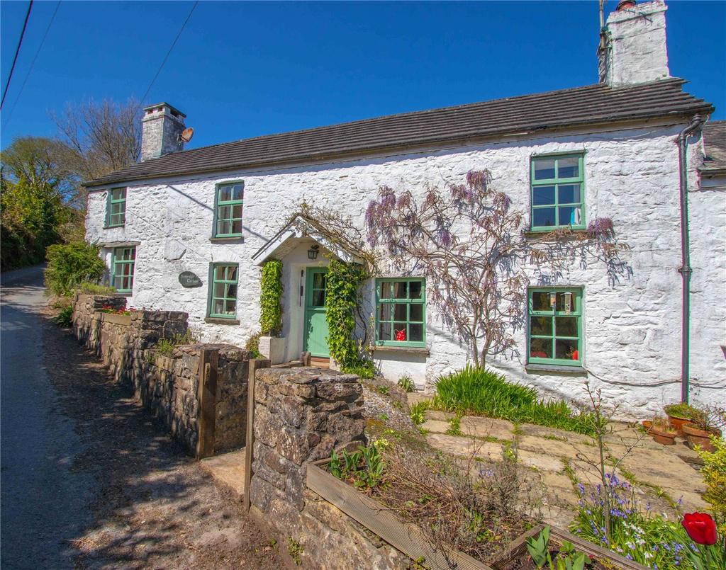 Chilsworthy, Cornwall 4 bed detached house for sale £625,000