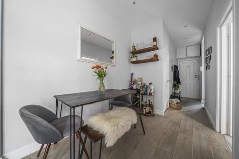 68a Hackford Road, London, SW9 0RG