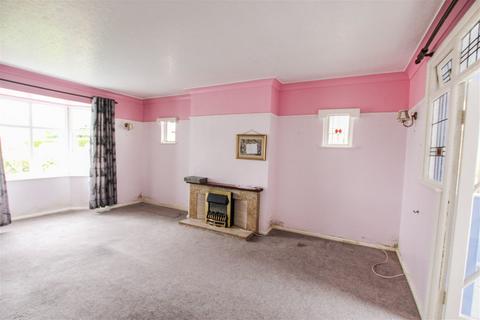 2 bedroom detached bungalow for sale, Talton Crescent, Prestatyn, Denbighshire LL19 9HD