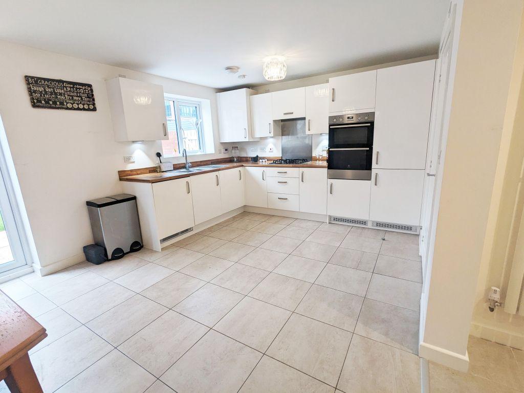 Trajectus Way, Keynsham, BS31 5 bed semi-detached house - £495,000