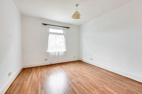 11 Burdett Avenue, Westcliff-on-sea, SS0 7JN