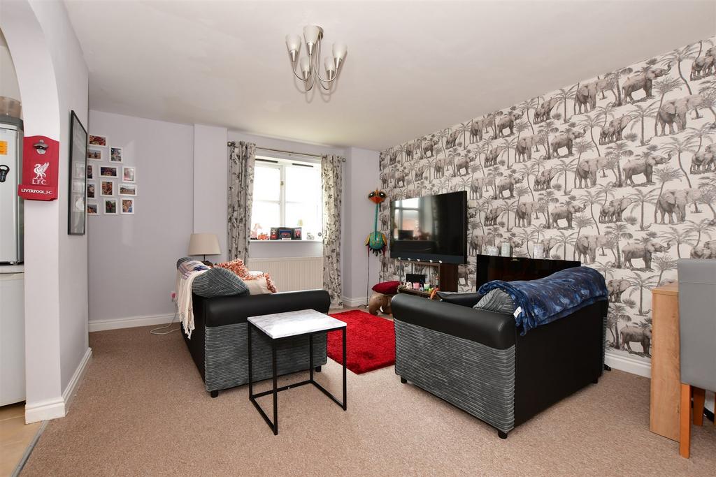 Lounge/ Dining Area
