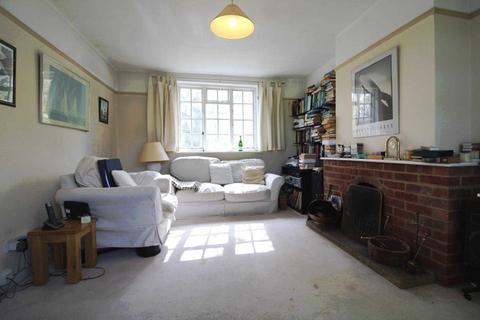 5 Hook Lane, Northaw, Potters Bar, EN6 4DA