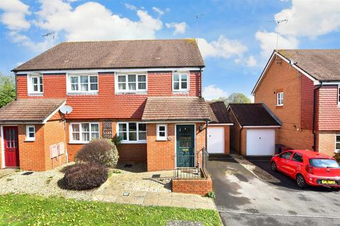 2 bedroom semi-detached house for sale - Northend Close, Petworth, West Sussex