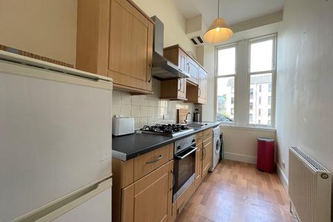 3 bedroom flat to rent, Dumbarton Road, Partick, Glasgow, G11