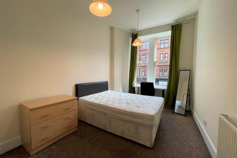 3 bedroom flat to rent, Dumbarton Road, Partick, Glasgow, G11