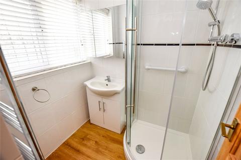 38 Thorncroft, Hornchurch, RM11 1EU
