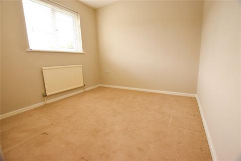 38 Thorncroft, Hornchurch, RM11 1EU